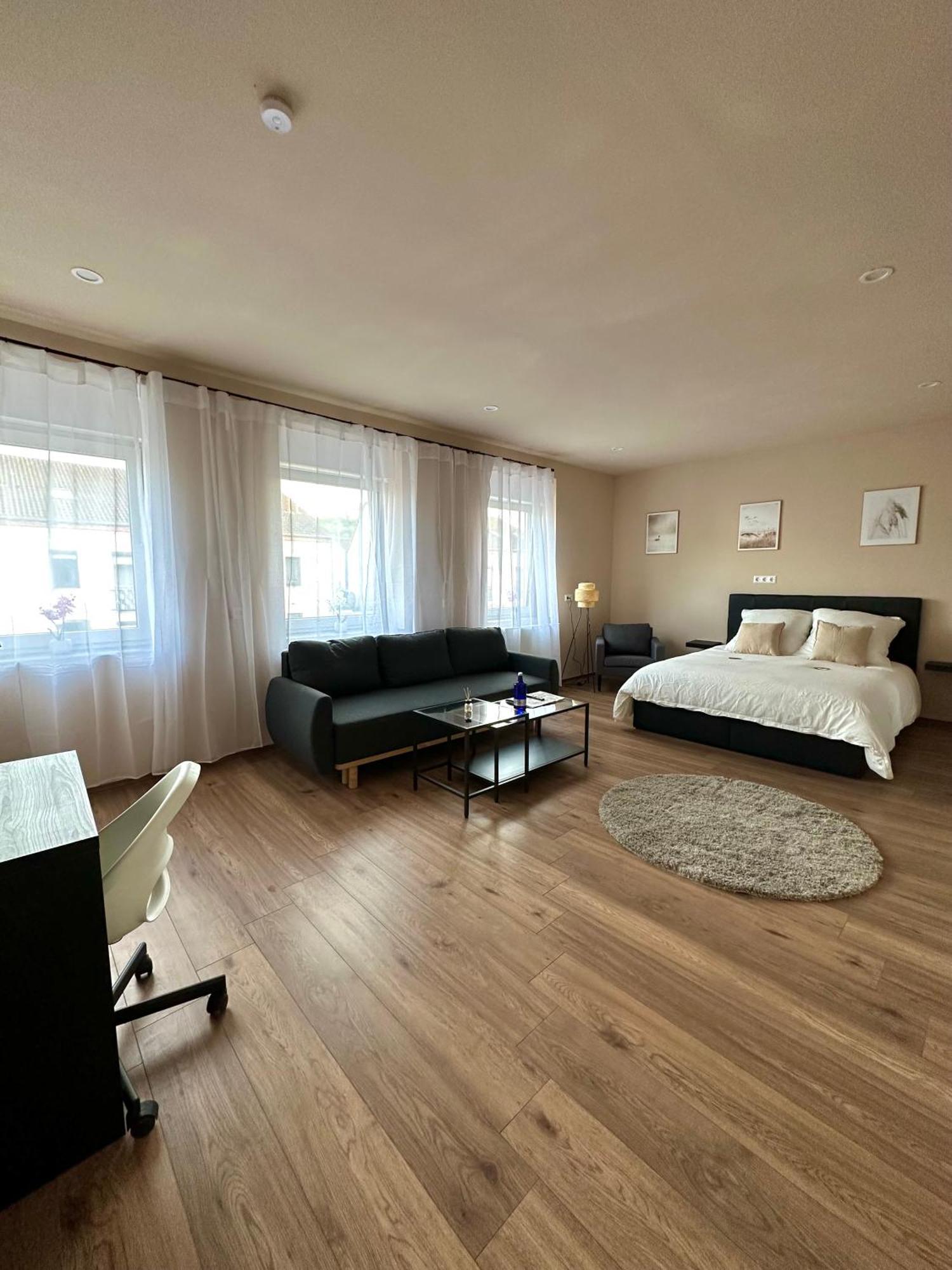 Modernes Apartment Am Dreilaendereck Alsdorf Exterior photo